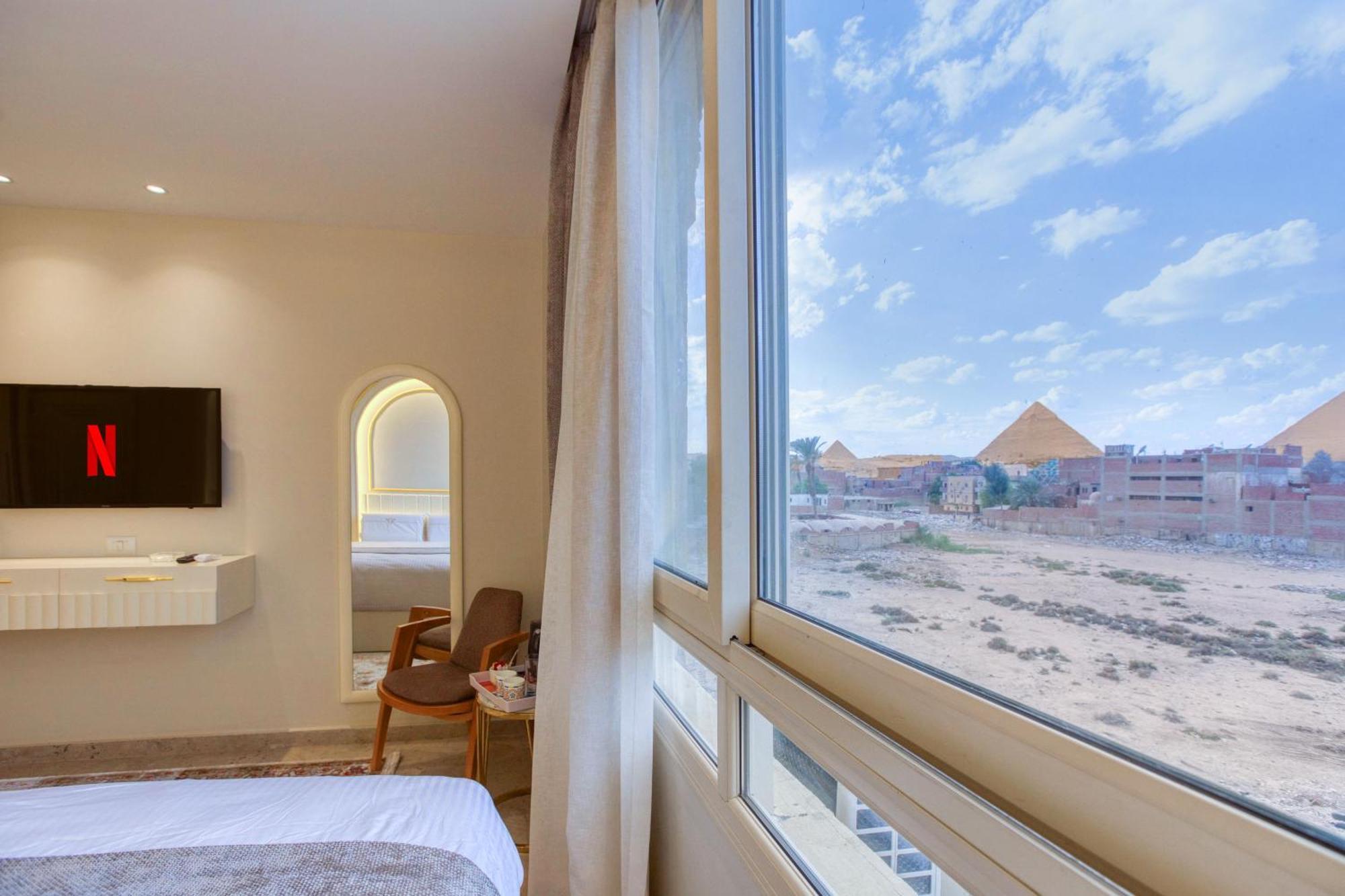 Pyramids Plateau Hotel Kafret el-Gabal Buitenkant foto