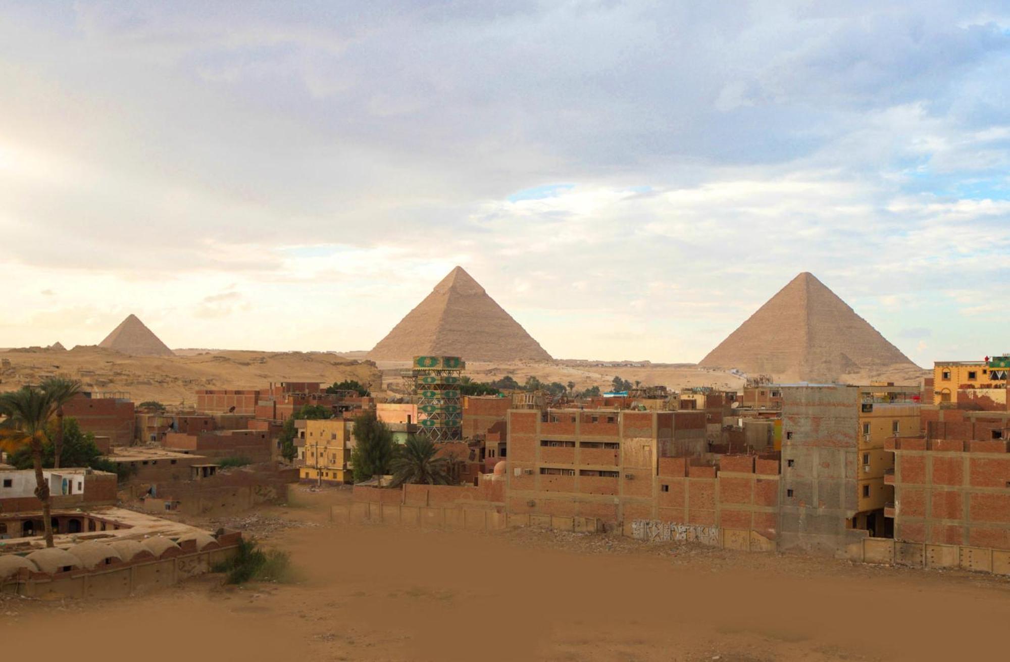 Pyramids Plateau Hotel Kafret el-Gabal Buitenkant foto